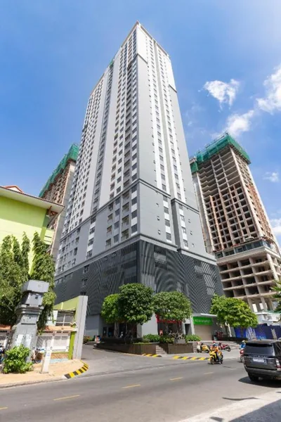 Aris Soho Balcony Suites Saigon District 1 – Photos 9